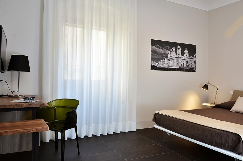 B&B Vicere Speciale Noto Exterior photo